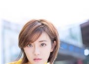 开云体育官网-城墙与王冠，金玟哉的生涯之夜，如何改写了英超争冠的叙事