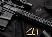 开云APP-时空错乱的绿茵场，当希腊众神对阵尼斯，拉什福德如何统治了这场不存在的比赛