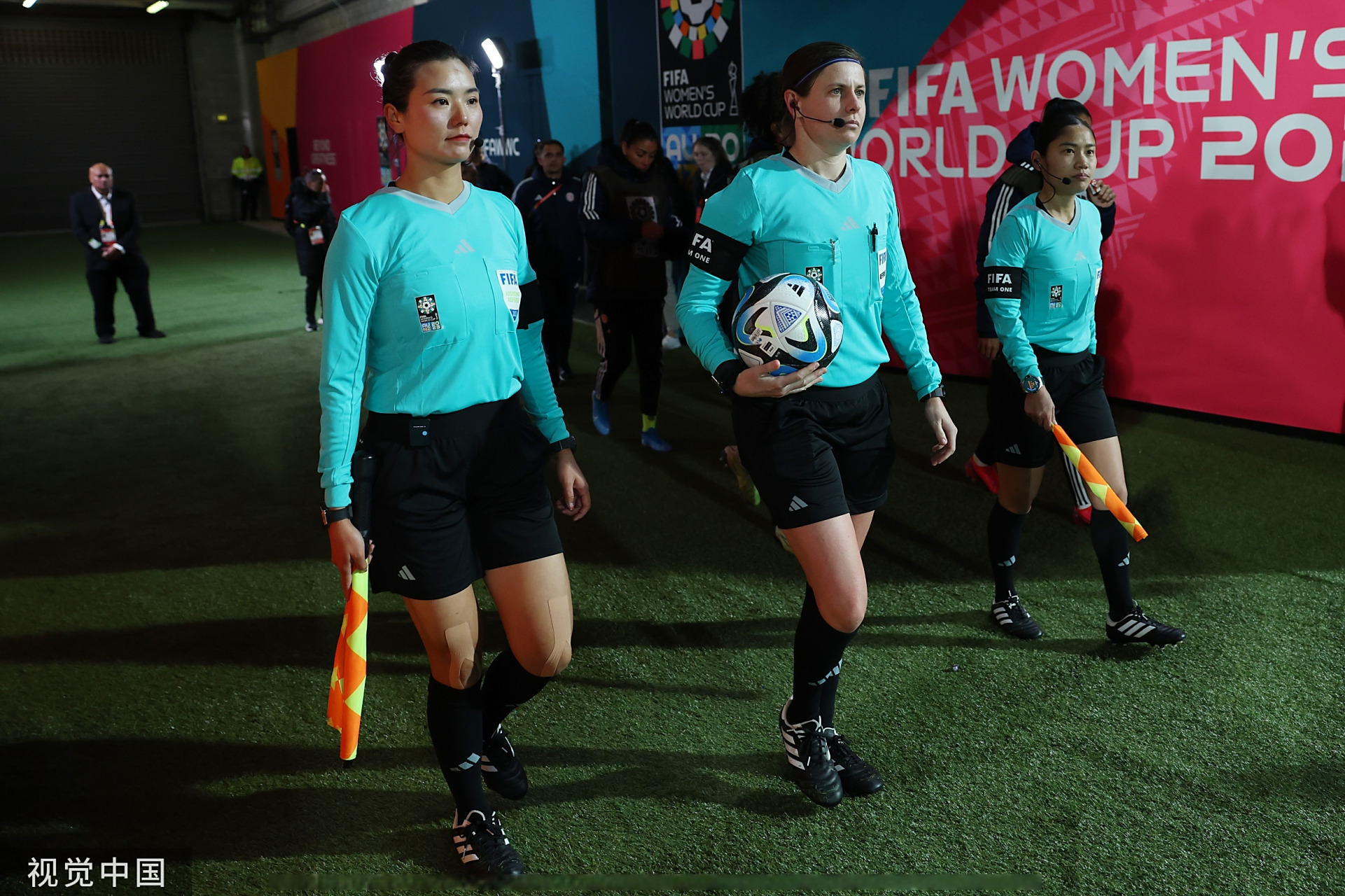 哥斯达黎加队在女足比赛中获得荣誉