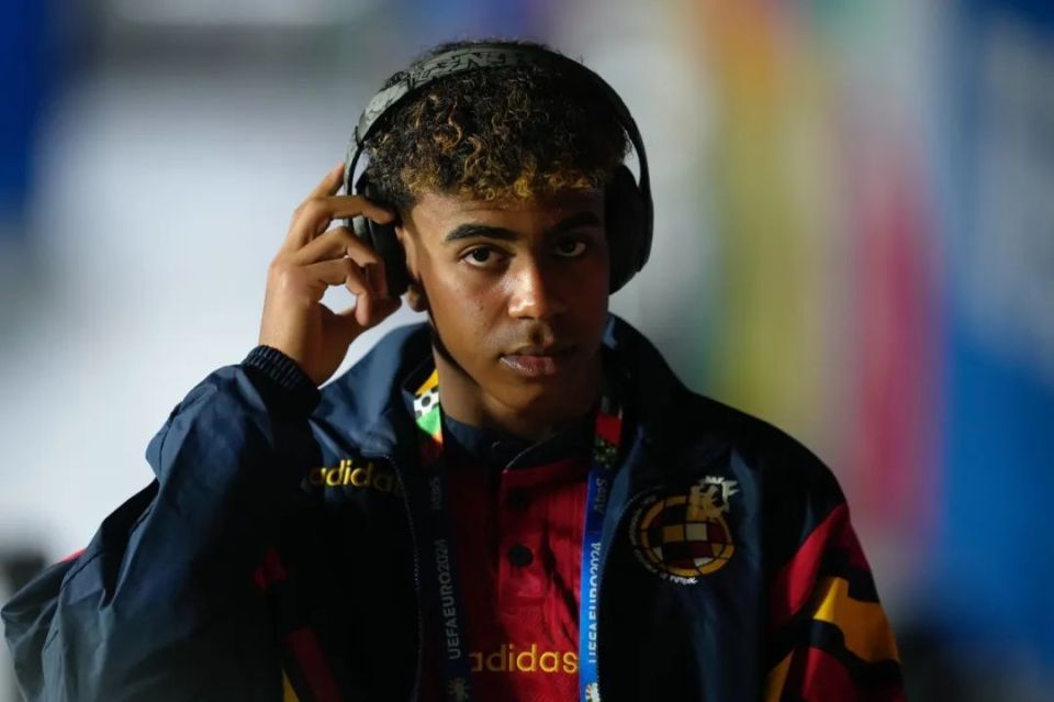 关于西班牙足球传奇球员豪言冲击冠军,再创辉煌的信息 关于西班牙足球传奇球员豪言冲击冠军,再创辉煌的信息