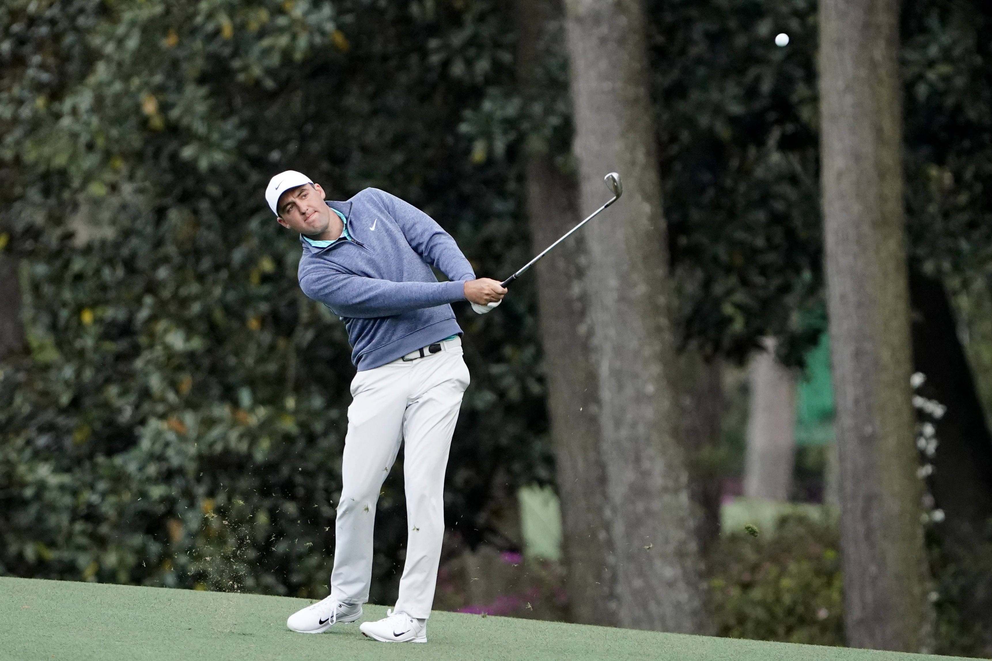 包含高尔夫选手刷新世界纪录，震撼全场的词条