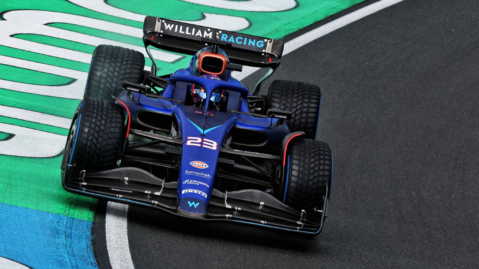 威廉姆斯鏖战阿斯顿马丁,汉密尔顿刷新纪录 威廉姆斯鏖战阿斯顿马丁,汉密尔顿刷新纪录