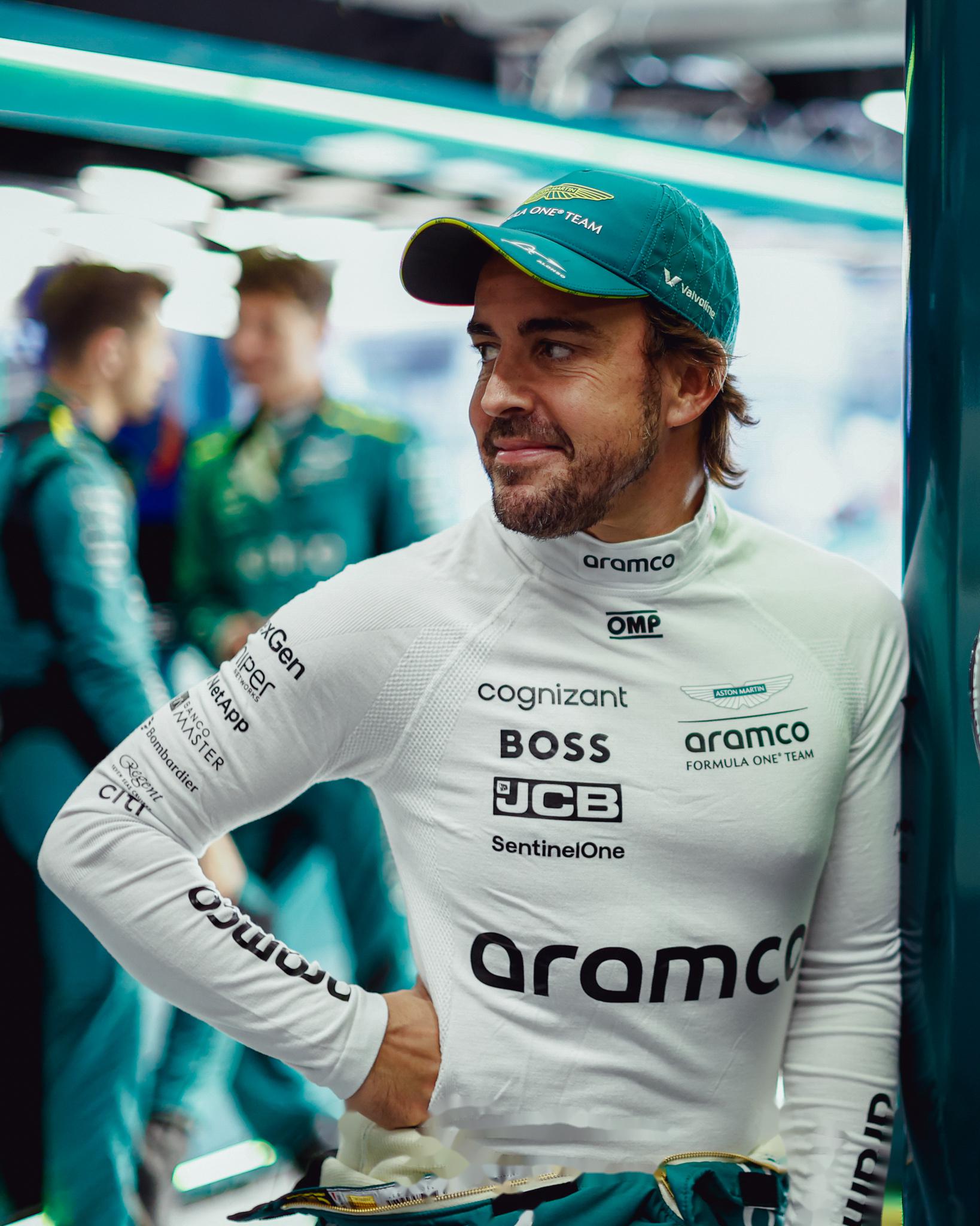 梅赛德斯翻盘索伯车队，阿隆索惊艳四座