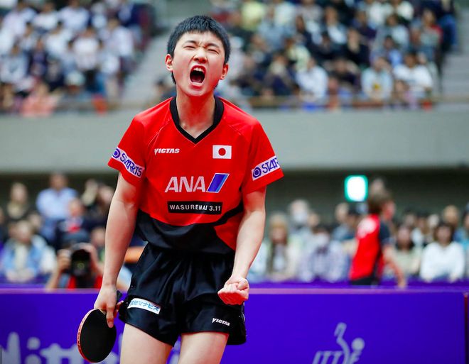 波兰队力克葡萄牙队，马龙带队取胜