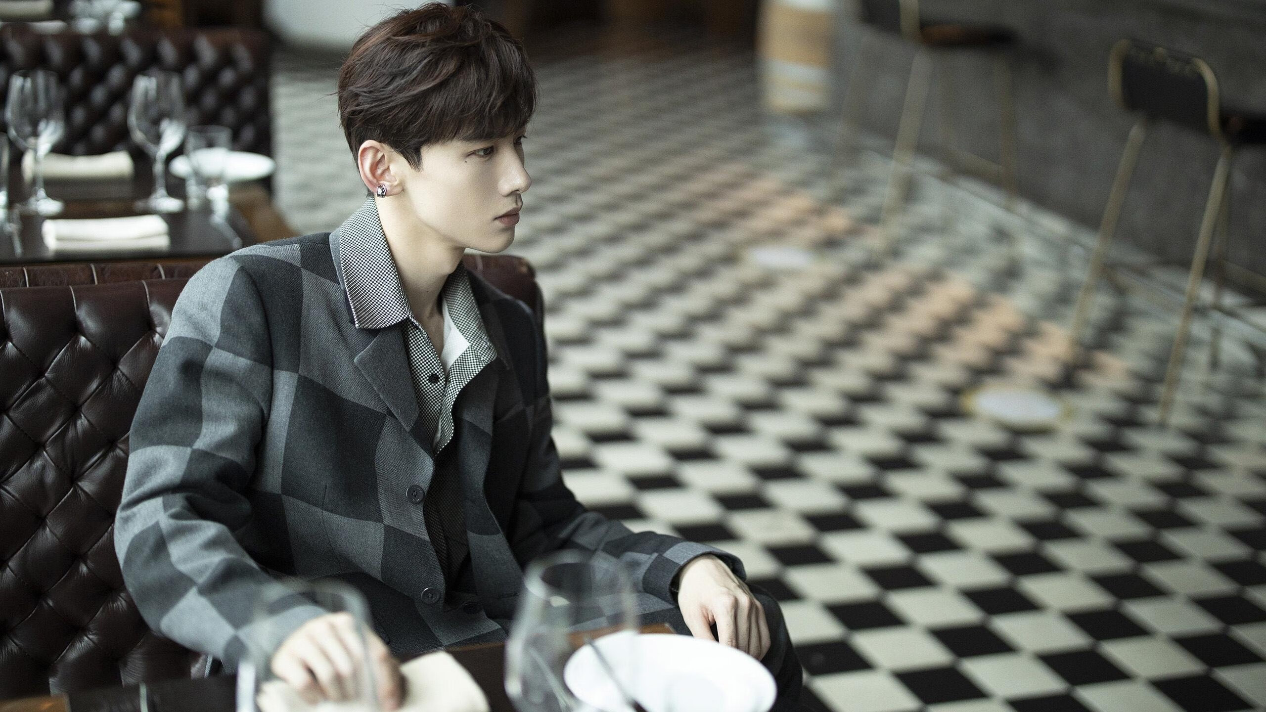 惊涛拍岸!塞维利亚冲垮挪威防线,阿劳霍只手遮天定江山