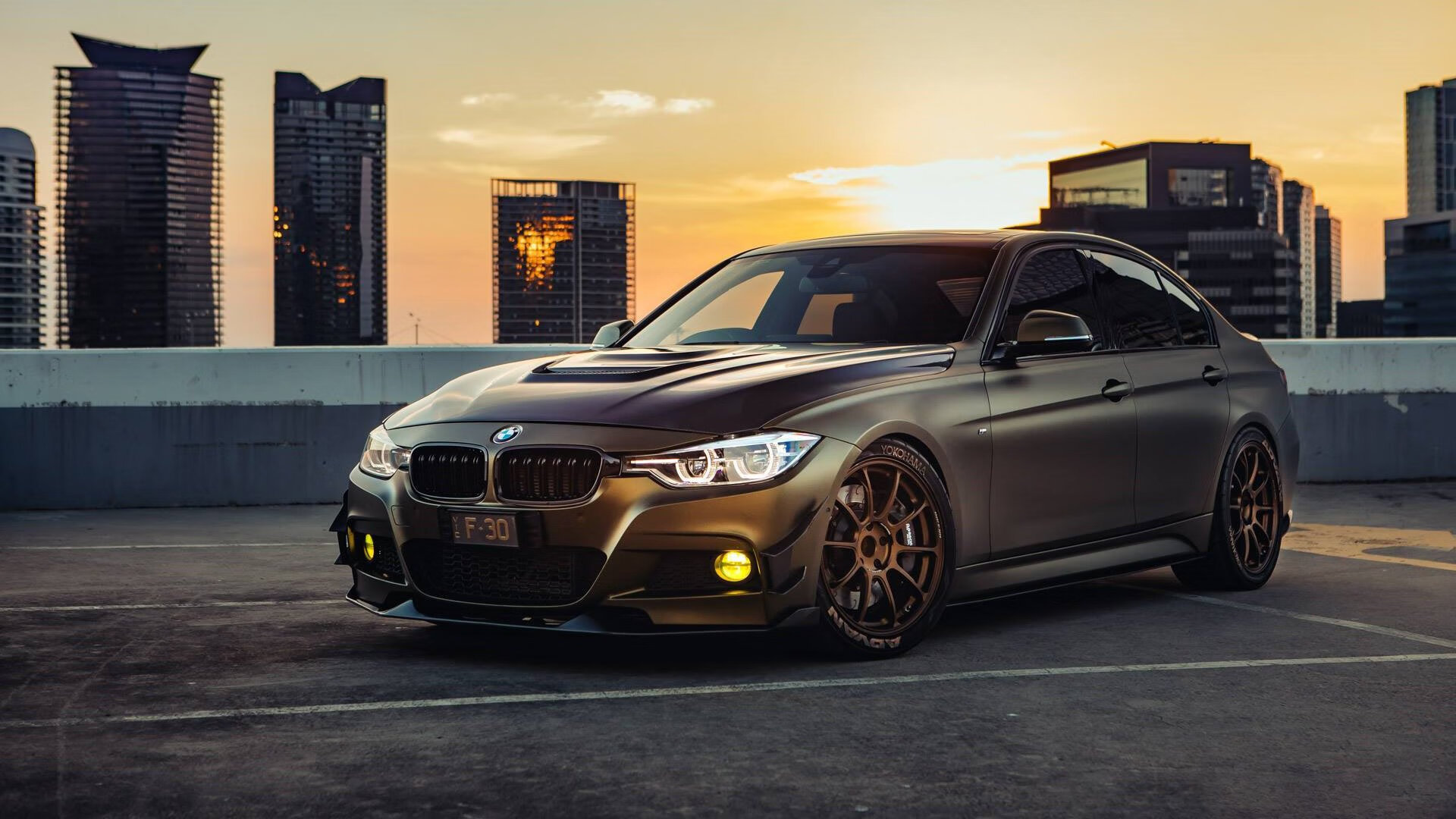 一个人的加冕,两个国家的释然