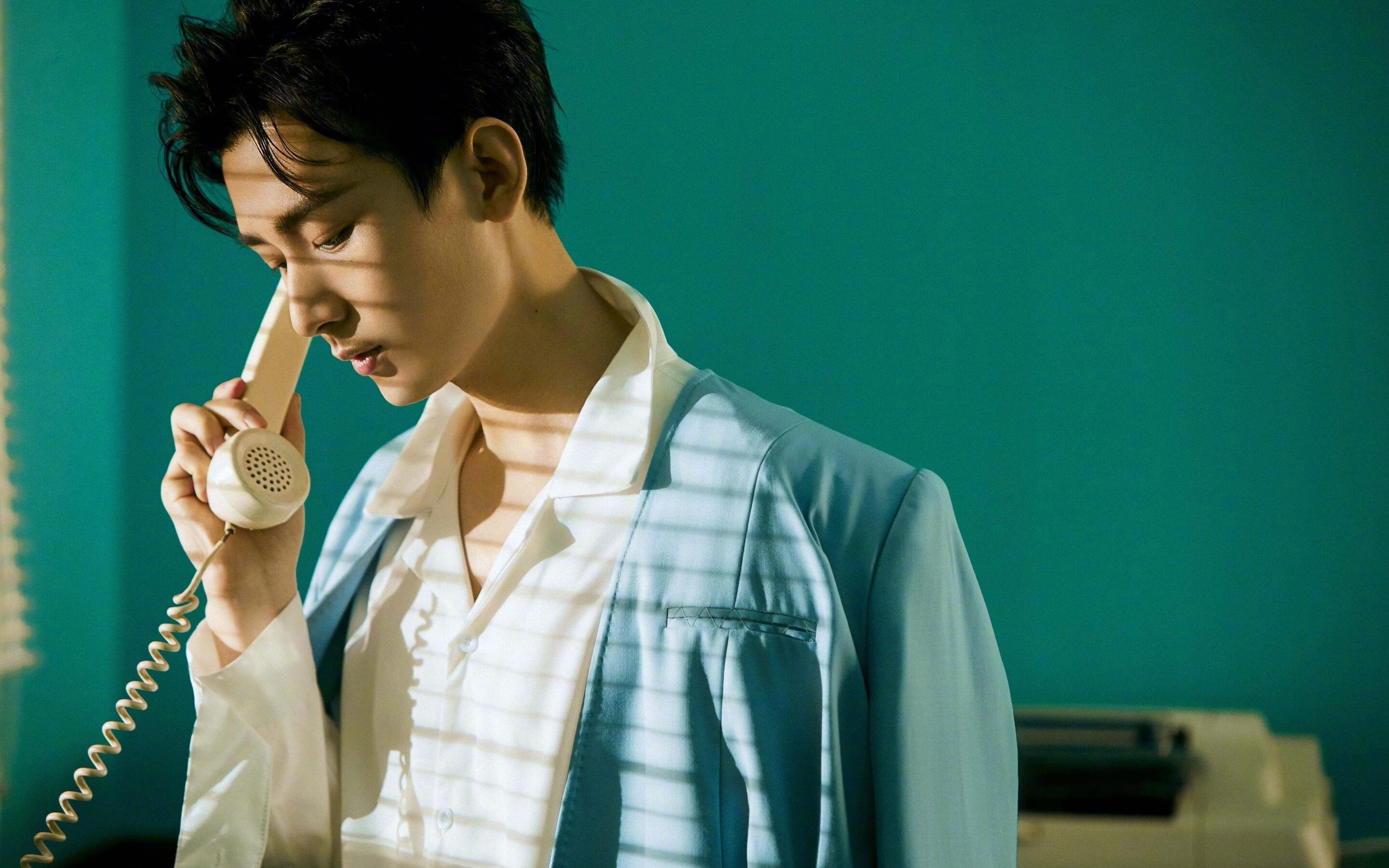 独狼长啸刺破蜂群，欧文一剑封喉定江山