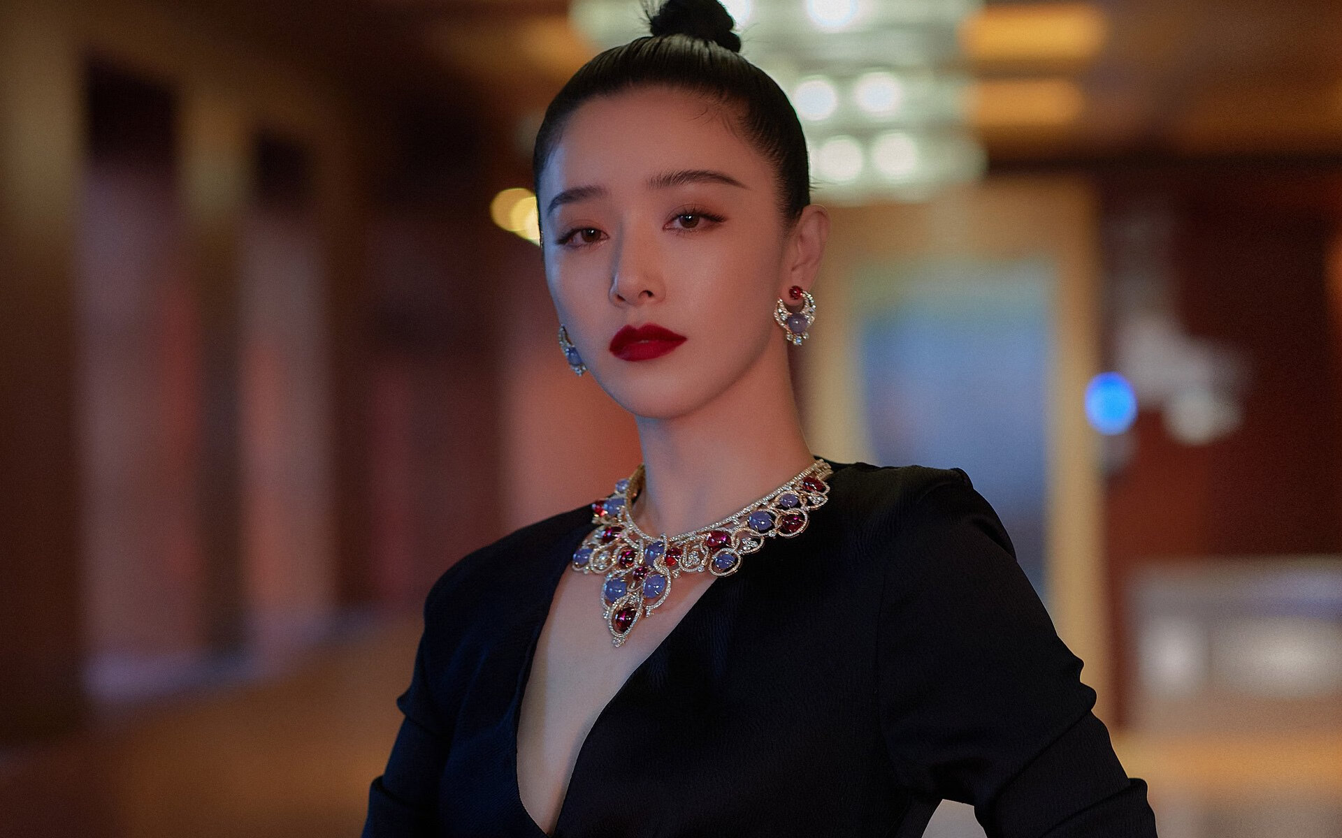 绿茵多线叙事，雷恩的阿尔及利亚情缘与法比尼奥的意甲时刻