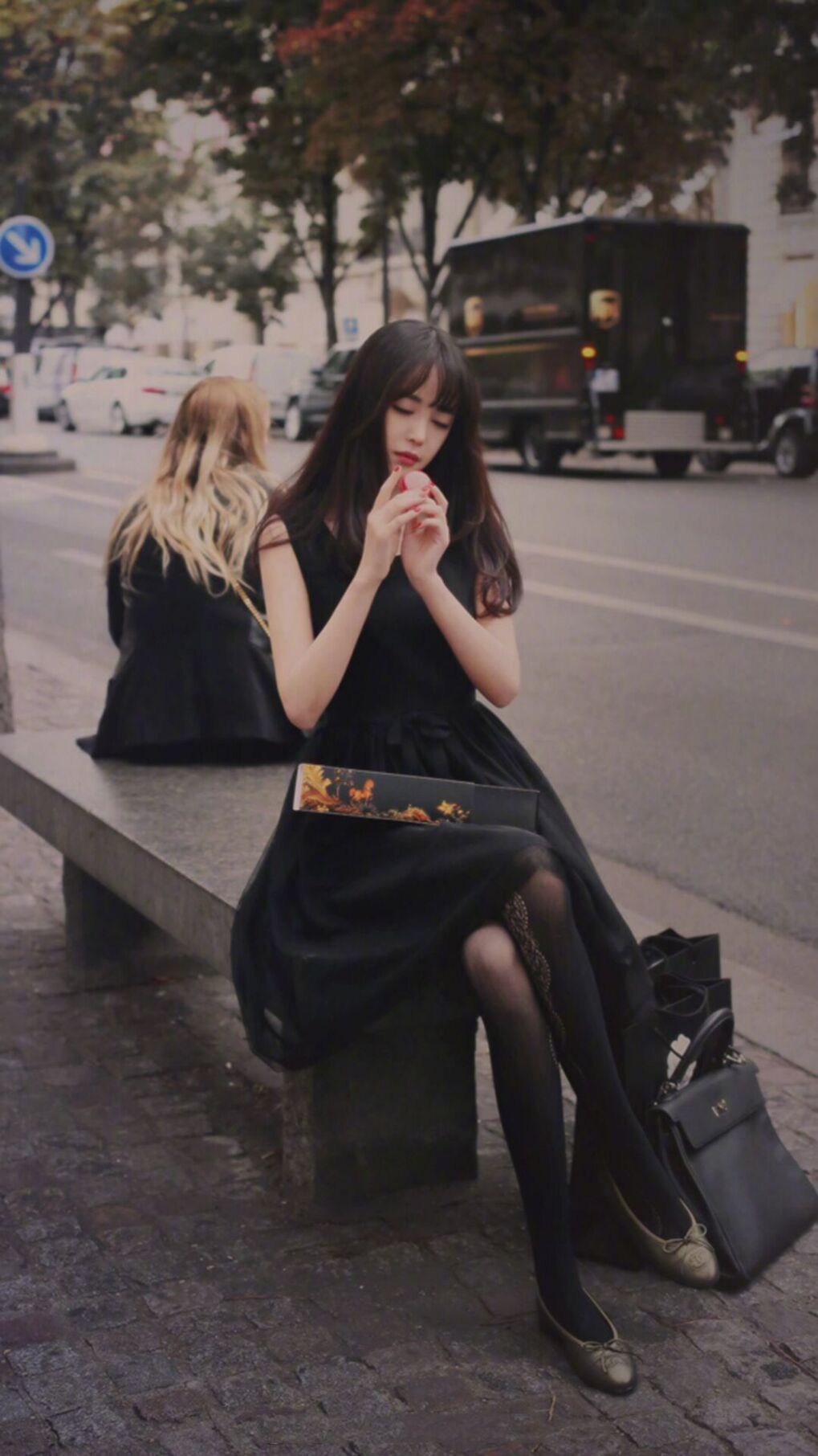 宿命的两端，当英超的王座在火焰中摇晃，冰球王国用獠牙捍卫王权