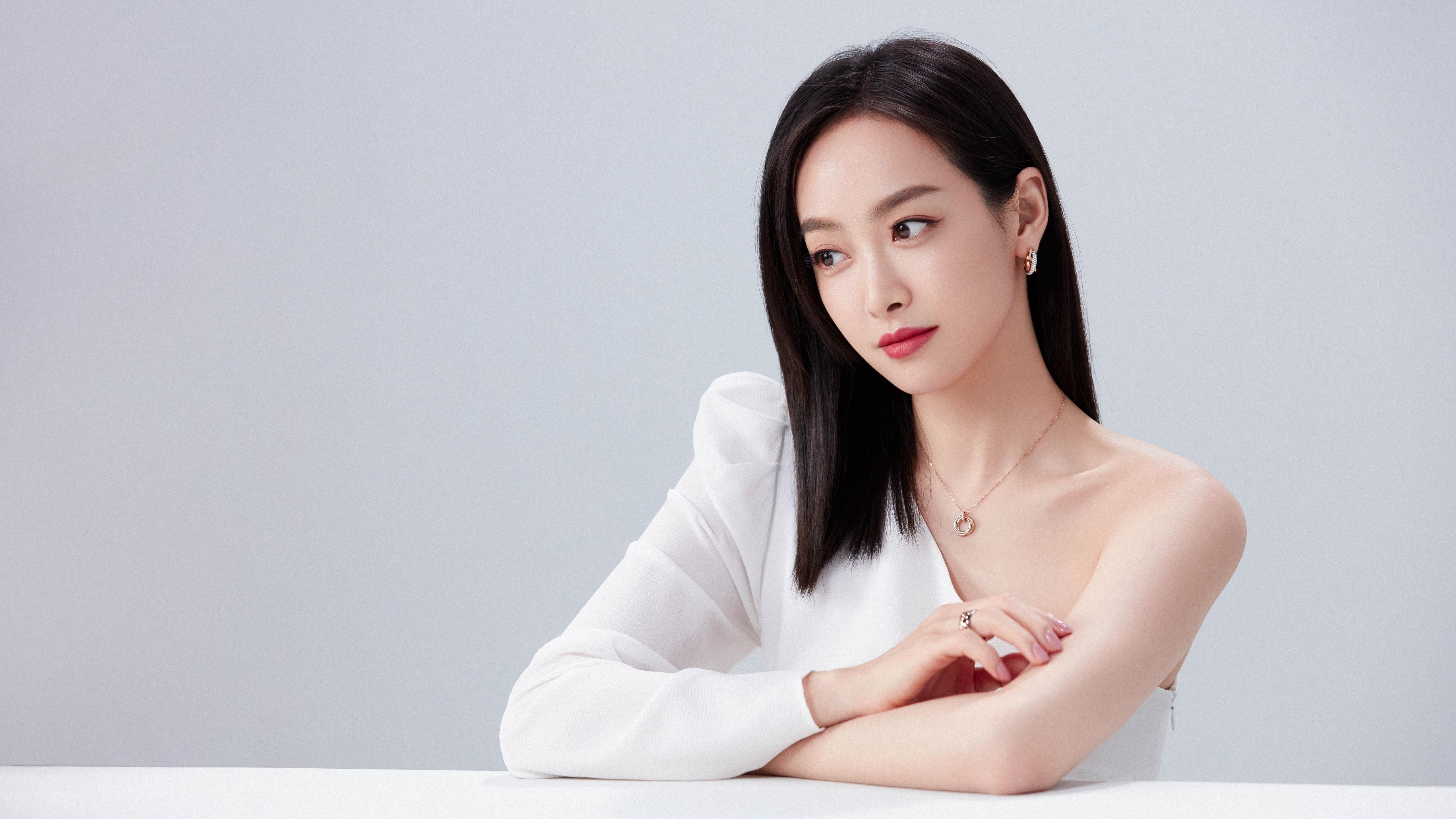 死亡抢断+魔鬼罚球!新疆铁血终结深圳,米切尔扼杀11.8秒奇迹