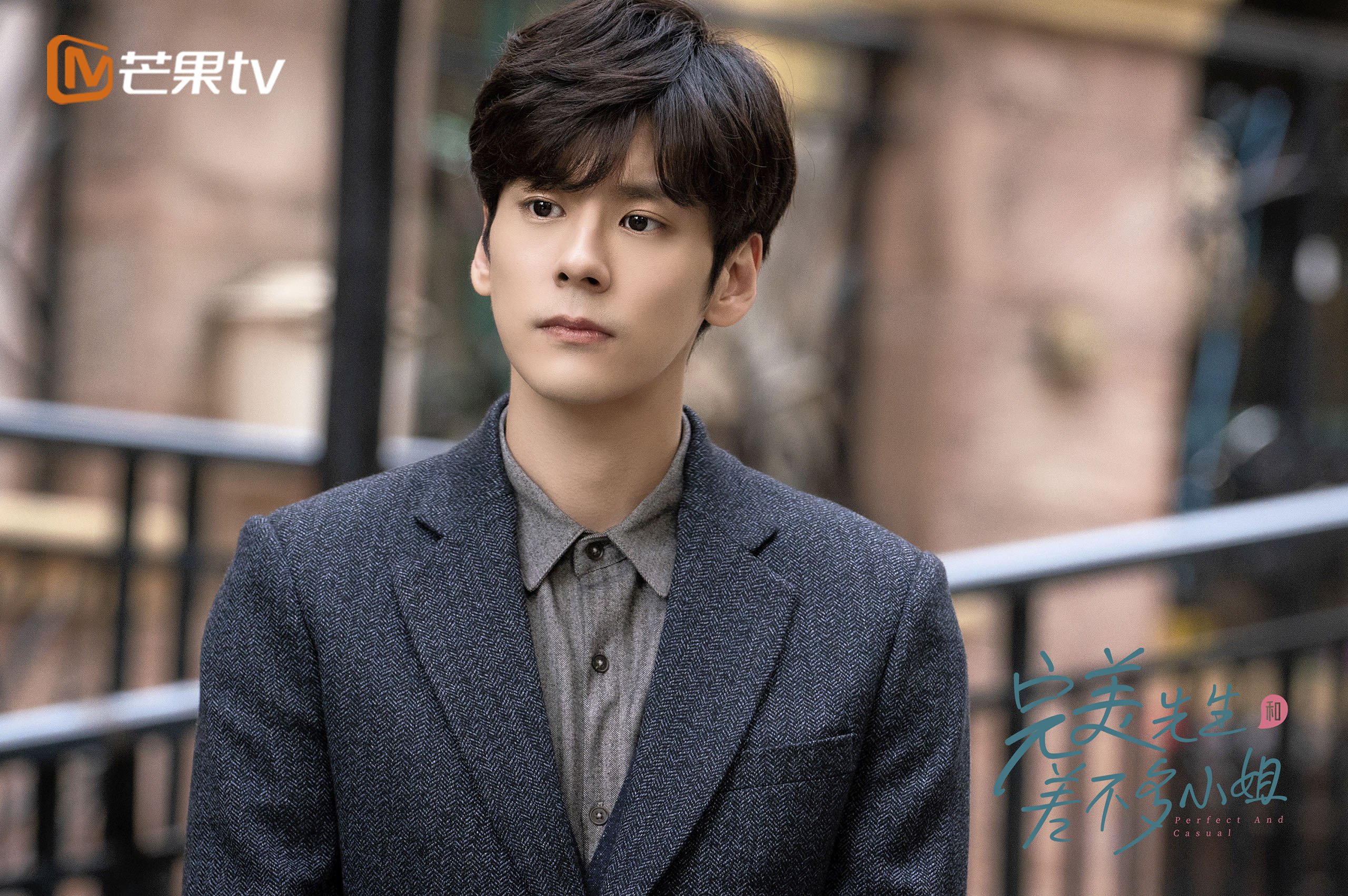 绿茵场与硬木地板的交响,巅峰对决背后的竞争密码