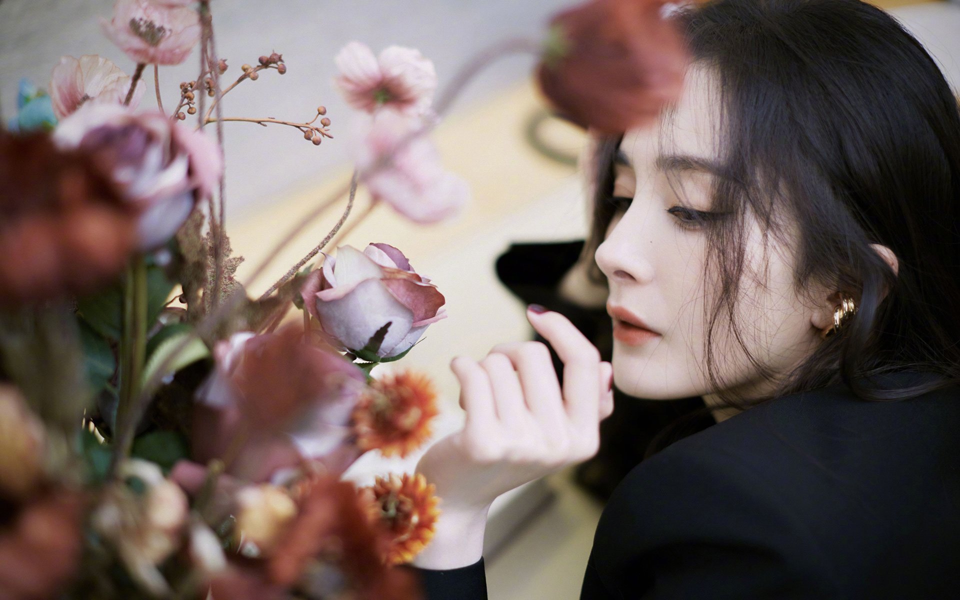 跨界掌控者,当绝杀篮球场撞见驾驭F1赛道