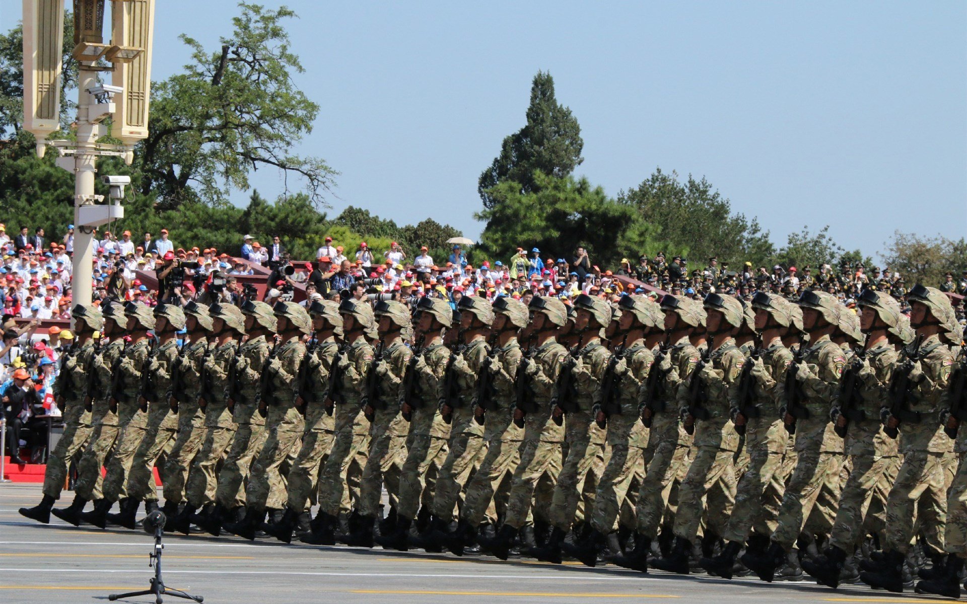 黑夜中的铁闸与绝境之光，布雷默爆发，厄瓜多尔决胜局带走哥斯达黎加