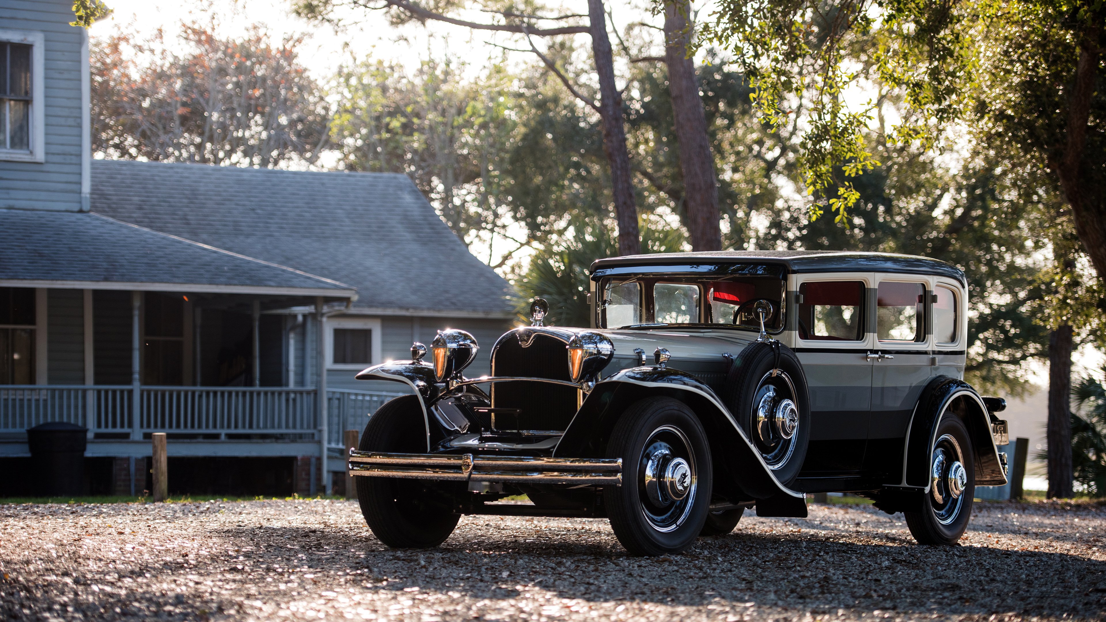 冷血绝杀!布克43分觉醒,雄鹿最后时刻逆转76人